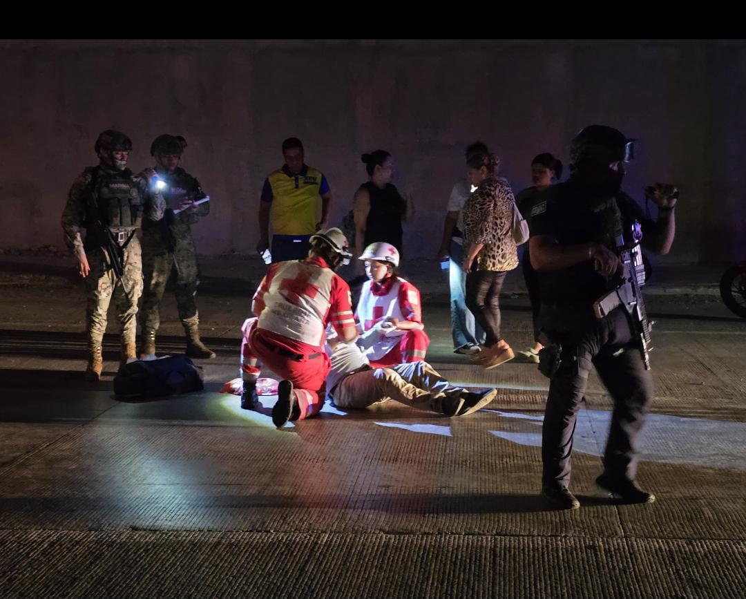 Motociclista derrapa en el Boulevard Fidel Velázquez, en Veracruz