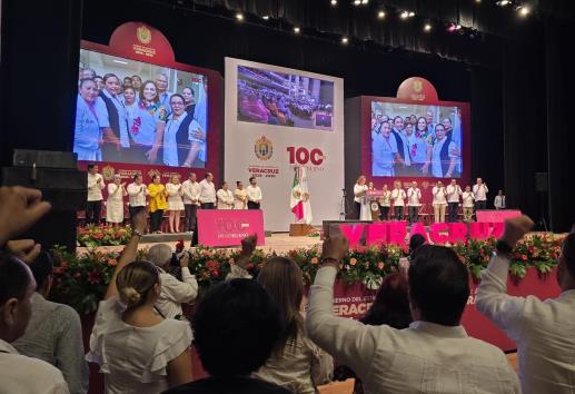 Rocío Nahle reporta reducción de deuda, más inversiones y obras para Veracruz