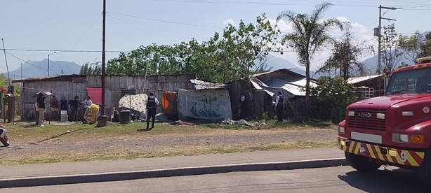 A nada de arder en llamas estuvo una humilde vivienda en Orizaba, esto pasó