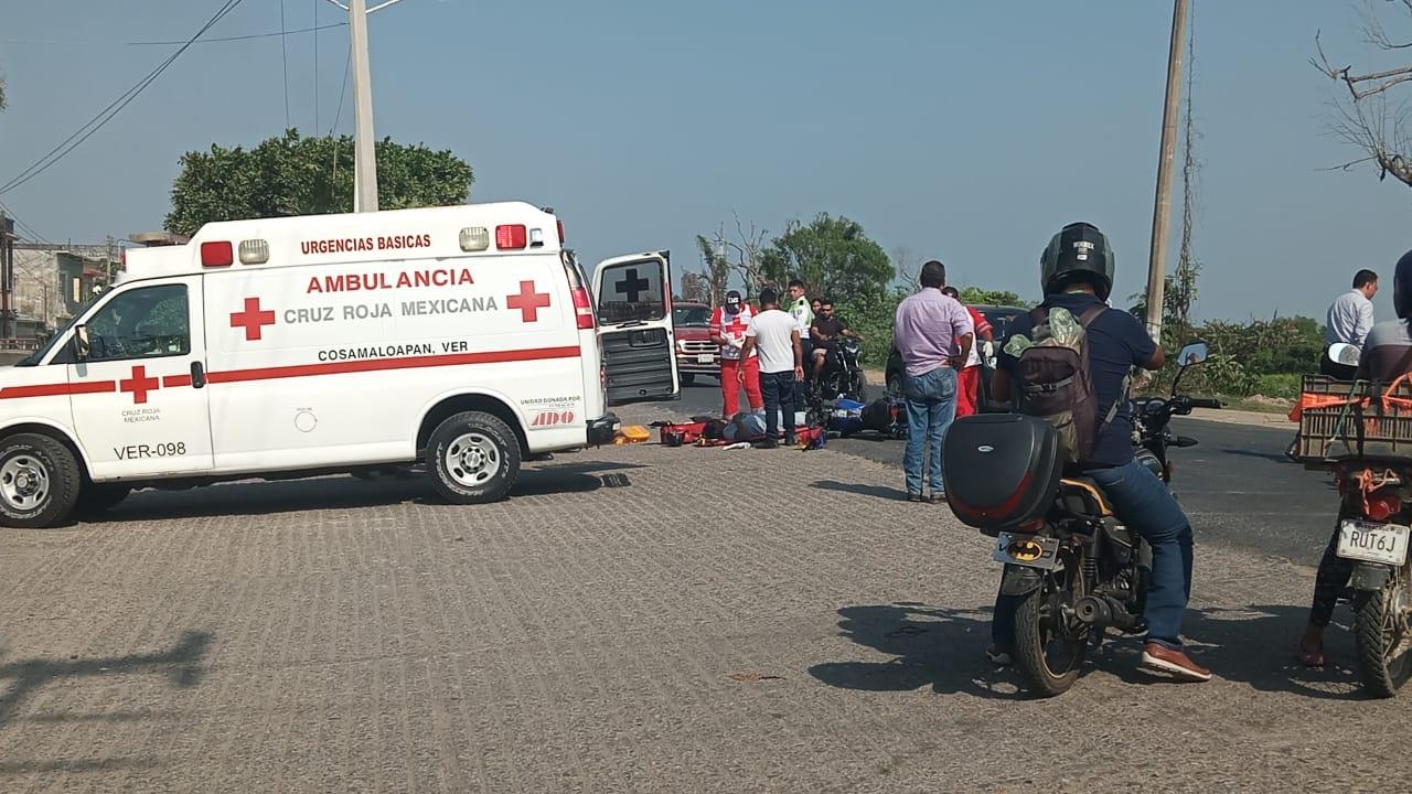 Motociclista se accidenta en bulevar de Cosamaloapan