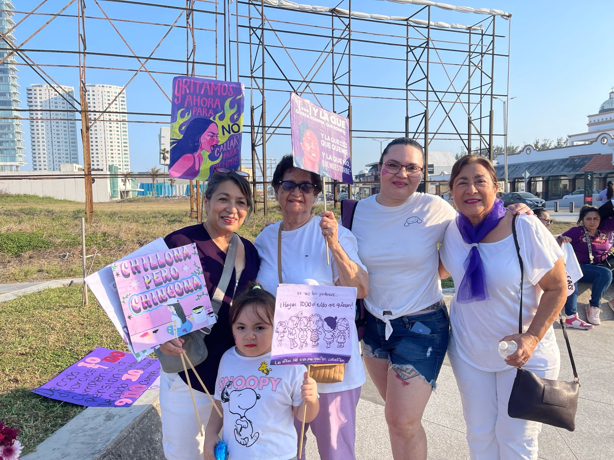 8M: Mujeres marchan en Boca del Río para exigir justicia e igualdad