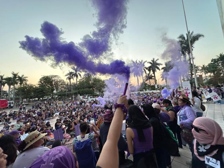 8M en Poza Rica: En marcha, feministas piden un alto a la desaparición de mujeres