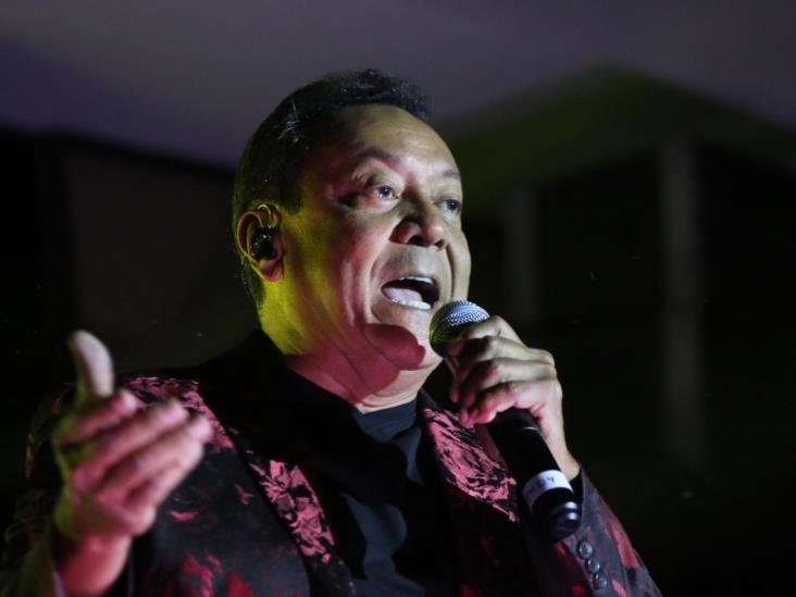 Se realiza con éxito ´Dos Carlos de Cuidado´ concierto de amor, boleros y baile