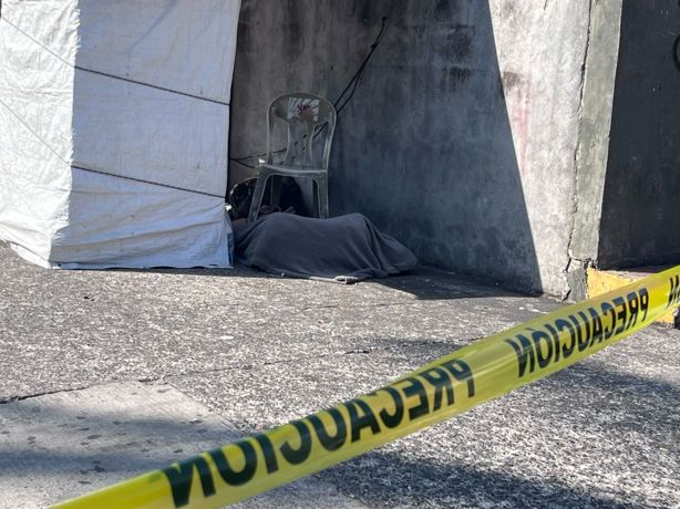 Hombre sin hogar pierde la vida en calle del centro de la ciudad de Veracruz