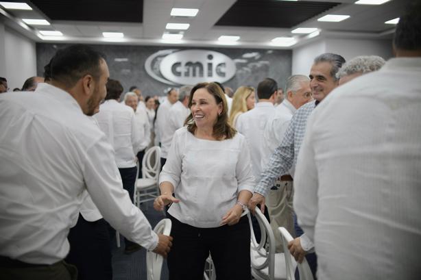 Rocío Nahle se reúne con Luis Méndez Jaled, presidente nacional de la CMIC