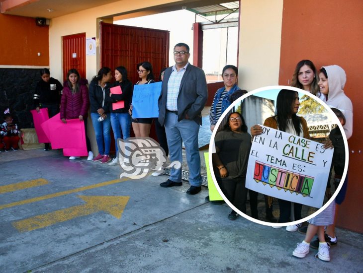 Toman Primaria Justo Sierra en Xalapa; esto exigen 