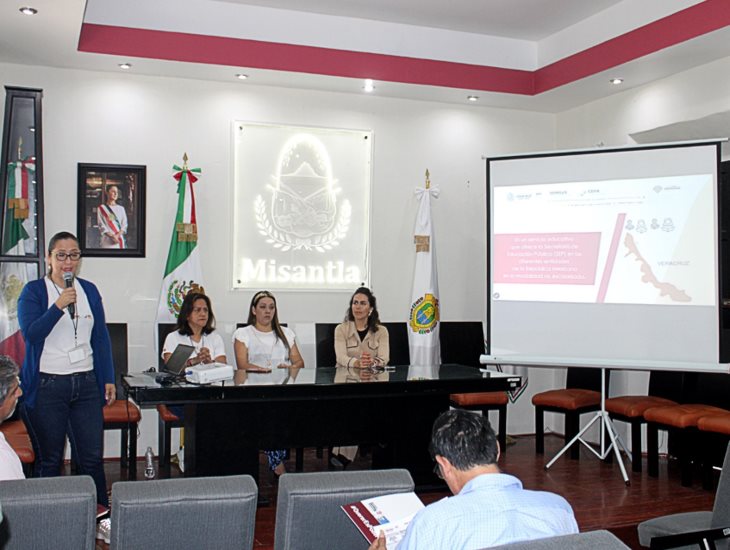 Promueven preparatoria abierta en Veracruz para concluir estudios