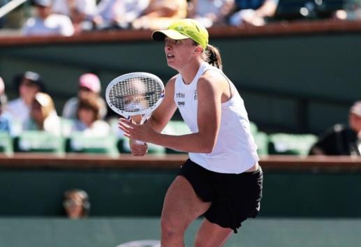 Avanza Iga Swiatek a Semifinales de Indian Wells