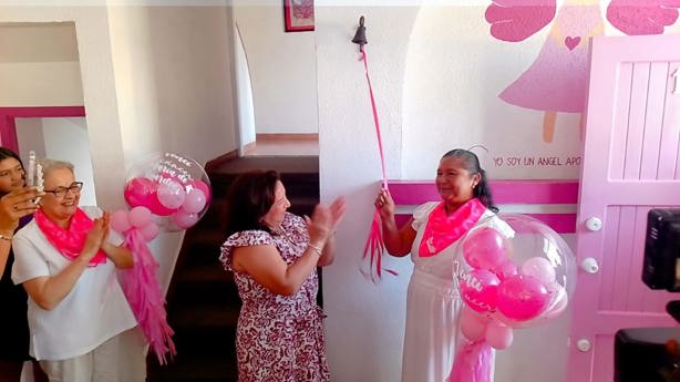 Tres mujeres superaron el cáncer de mama y tocan campana en Casa MAM en Veracruz