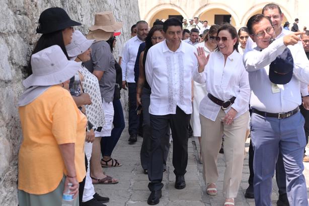 Visitan Rocío Nahle y gobernadores de Puebla y Oaxaca el fuerte de San Juan de Ulúa