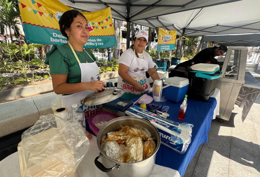 ¡De barbacoa o surtido! Continúa el Festival de las Carnitas y la Barbacoa 2025 en el Zócalo de Veracruz