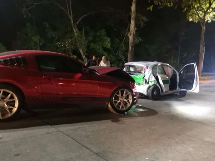 Impactante choque en Xalapa deja un lesionado y caos vial en Murillo Vidal