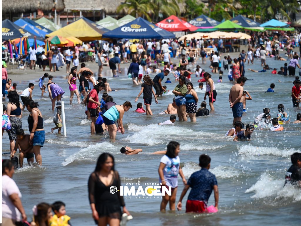 Norte en Veracruz no detiene el flujo de turismo en las payas