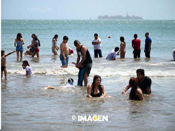 Norte en Veracruz no detiene el flujo de turismo en las playas