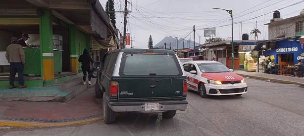 Accidente en Jalapilla, Rafael Delgado, deja daños de consideración