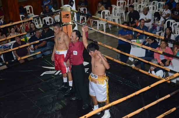 Éxito velada de box Batalla de Colosos III