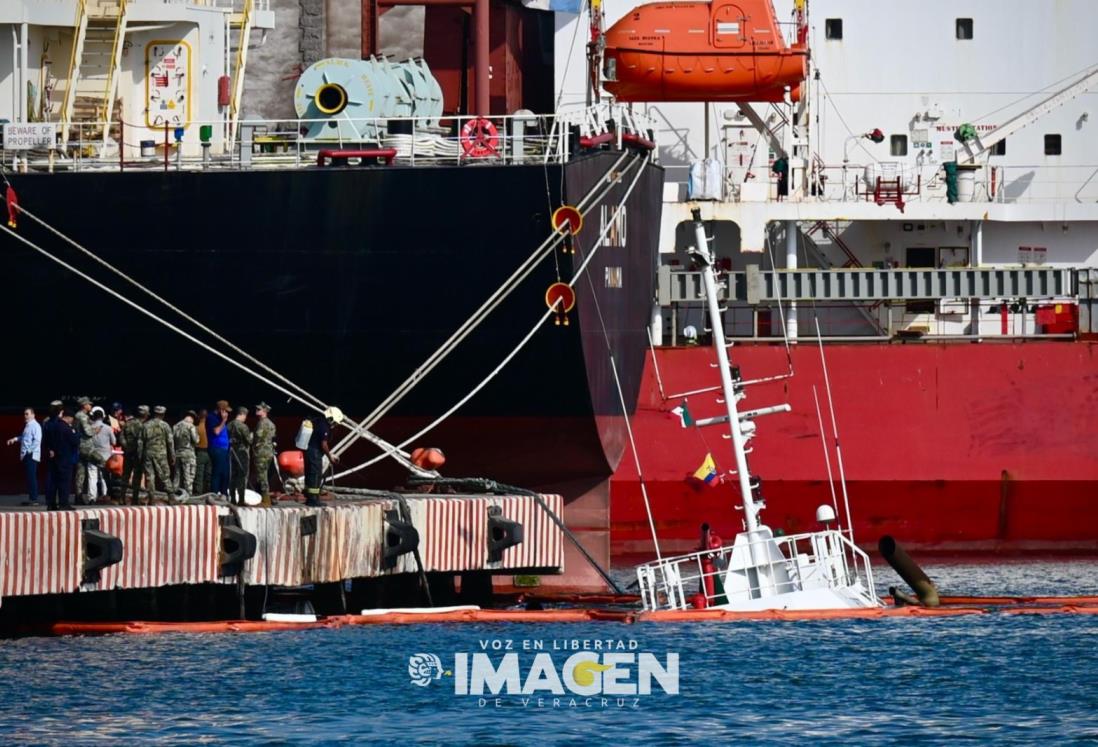 Se hunde remolcador en el muelle del puerto de Veracruz