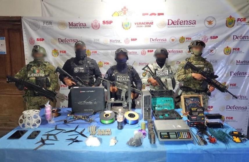 Catean casa en Tuxpan, Veracruz, y descubren que era utilizada para crear explosivos