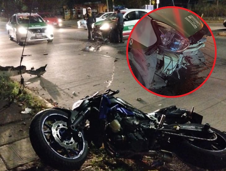 Choque entre taxi y moto, deja a dos heridos en Xalapa