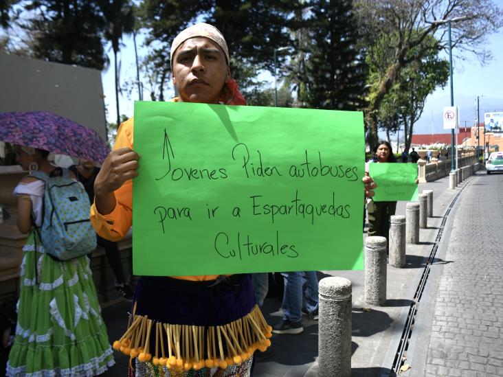 Antorcha Campesina protesta en exigencia de apoyos del Ayuntamiento de Xalapa