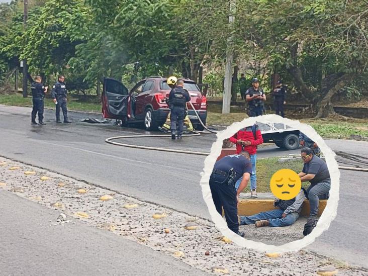 Tras choque, se incendia camioneta en Martínez de la Torre