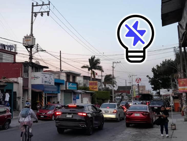 Cortocircuitos dejan sin luz y señal a colonias del sur de Xalapa