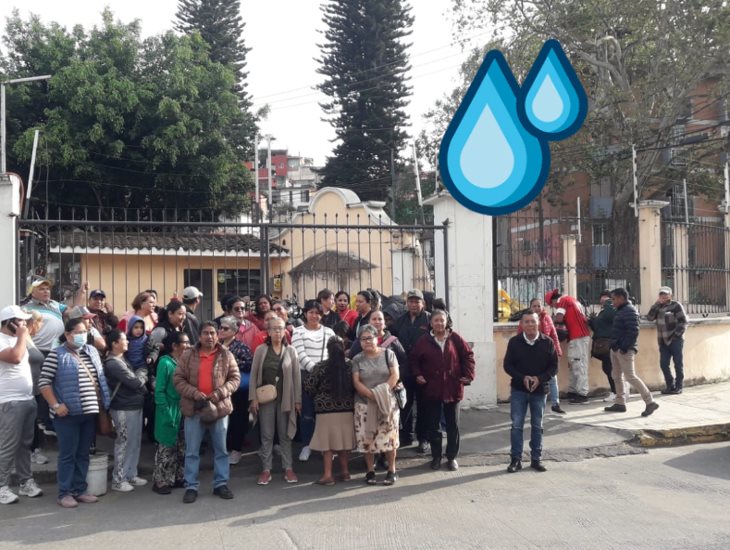 Reclaman falta de agua en la colonia Nacional en Xalapa, desde hace un mes 