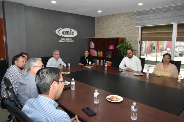 Fortalecen lazos CMIC Veracruz e IMSS para impulsar acciones a favor de los constructores