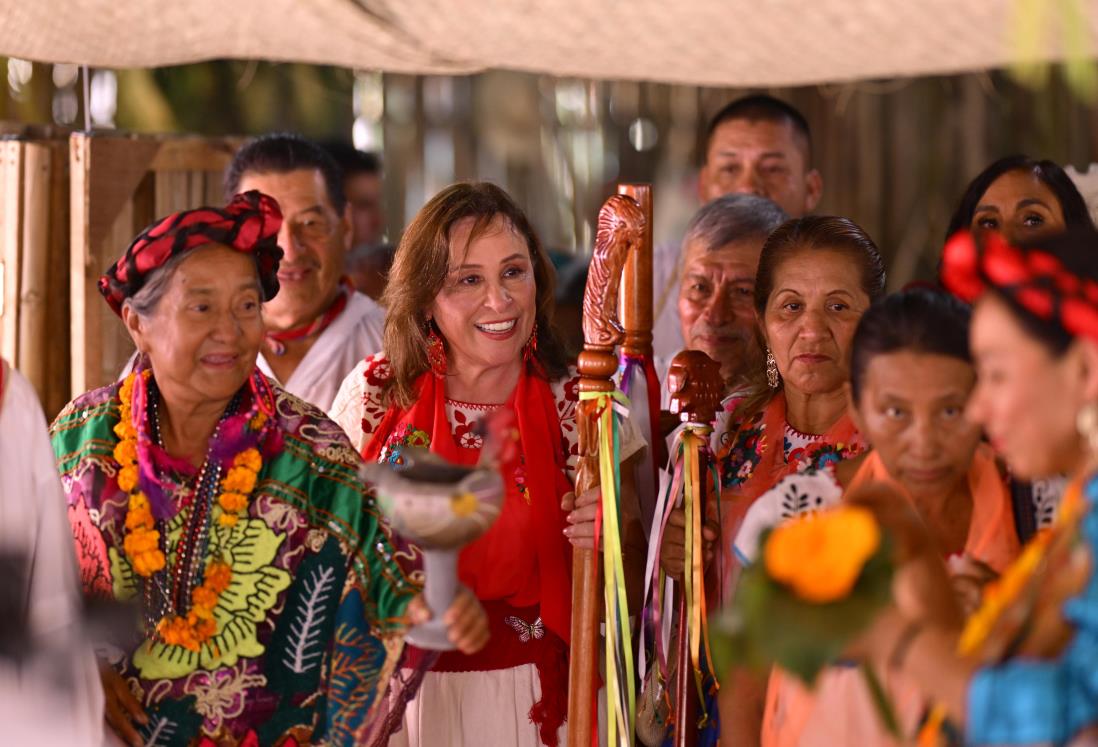 Inauguran la Cumbre Tajín en Papantla