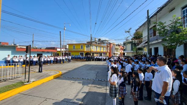 Masones de Misantla conmemoran el legado de Benito Juárez