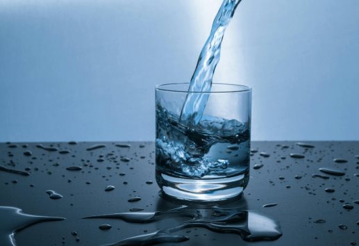 ¿Cuánta agua consume la inteligencia artificial?
