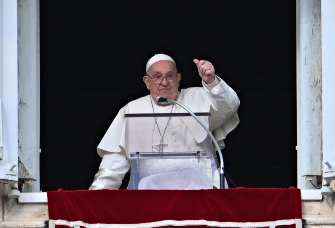 Papa Francisco  será dado de alta este domingo tras grave neumonía bilateral