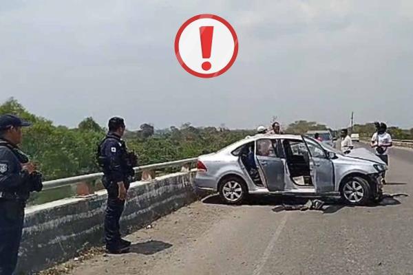 Fuerte accidente en el Puente Dos de Martínez de la Torre