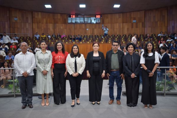 Rinden protesta dos nuevas diputadas a la LXVII Legislatura de Veracruz