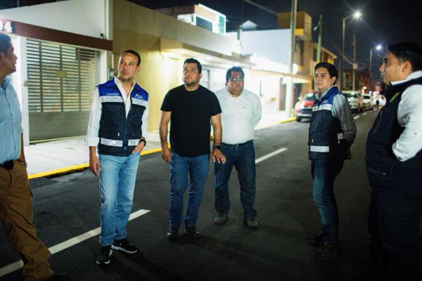 Alcalde Juan Manuel Unánue supervisa obras en el fraccionamiento Virginia