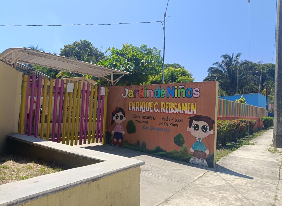 Alerta en kínder de Las Choapas por presencia de personas sospechosas