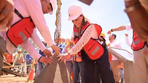 Crónicas del Poder: Nahle: ¿Un nuevo ciclo para Coatzacoalcos?