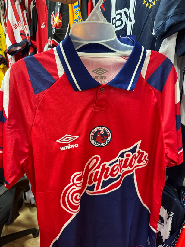 Tiburones Rojos: en estos lugares del Puerto de Veracruz todavía puedes conseguir el jersey en 2025