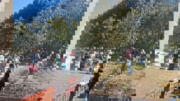 Choque de tráileres colapsa la autopista Xalapa-Perote; se desata rapiña