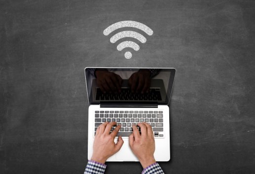 De esta manera puedes detectar si alguien está conectado a tu red Wi-Fi