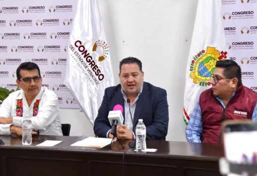 Diputado Luis Vicente Aguilar anuncia decisión de incorporarse a Morena; renuncia a bancada del PT