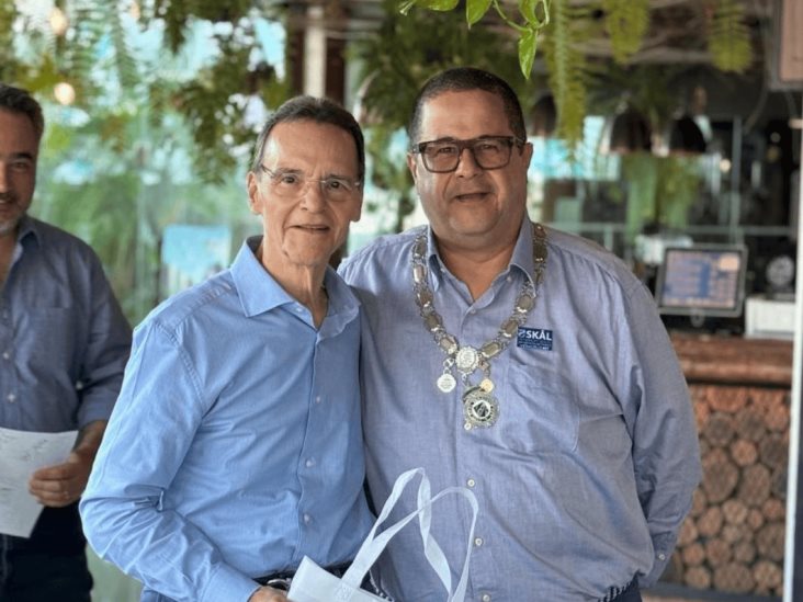 Socios del Club Skål Veracruz efectúan tercera asamblea