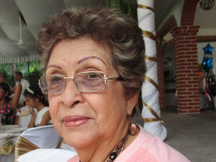 Sol y Sones de María Elena Hernández Lara, cronista de Tierra Blanca