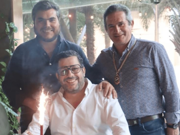 Socios del Club Skål Veracruz efectúan tercera asamblea