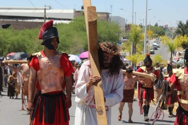 A esta hora inicia el Viacrucis viviente en Veracruz este Viernes Santo