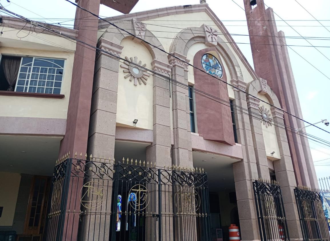 Católicos de Minatitlán y Cosoleacaque se unen a luto por fallecimiento del Papa Francisco