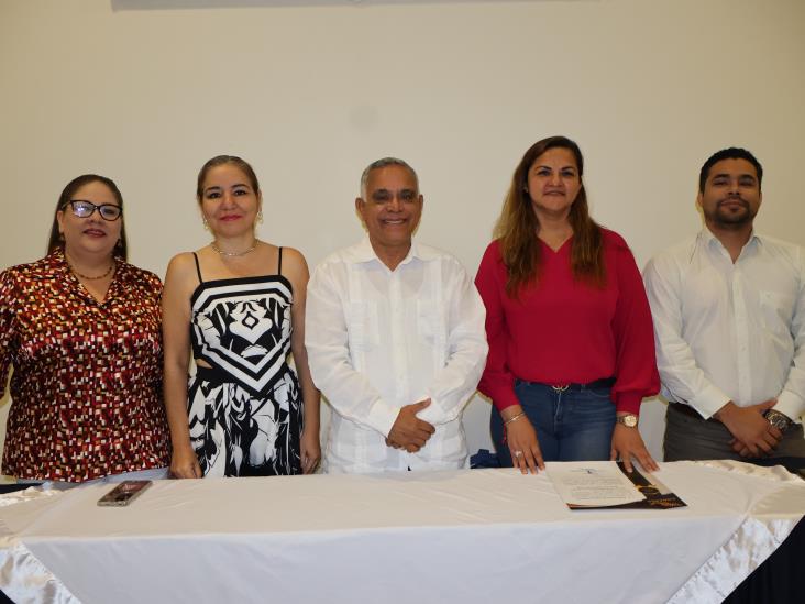 CONAMEX Veracruz reconoce a abogados por su trayectoria