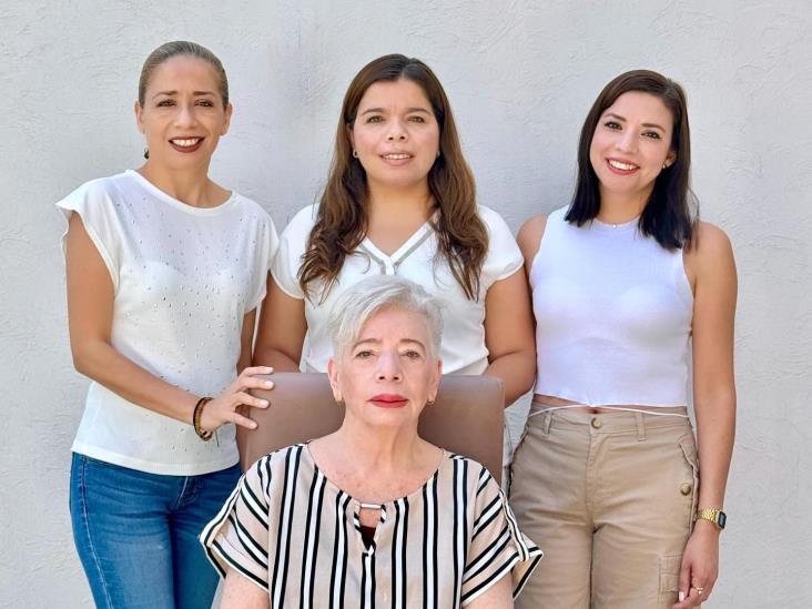 Sol y Sones de María Elena Hernández Lara, cronista de Tierra Blanca