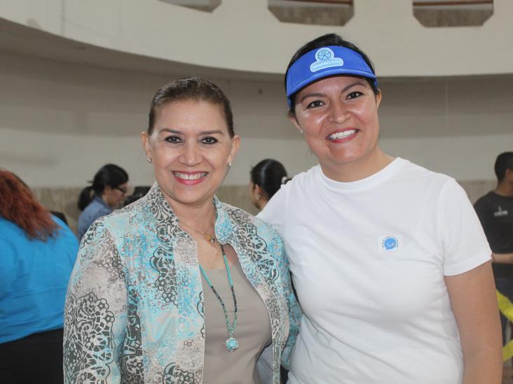 Red ´Veracruz Inclusivo´ realizan ´Expo autismo y emprendimiento: compras con causa, vidas con propósito´