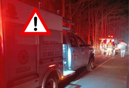Aparatoso accidente de moto en Vega de Alatorre, deja a joven con graves lesiones